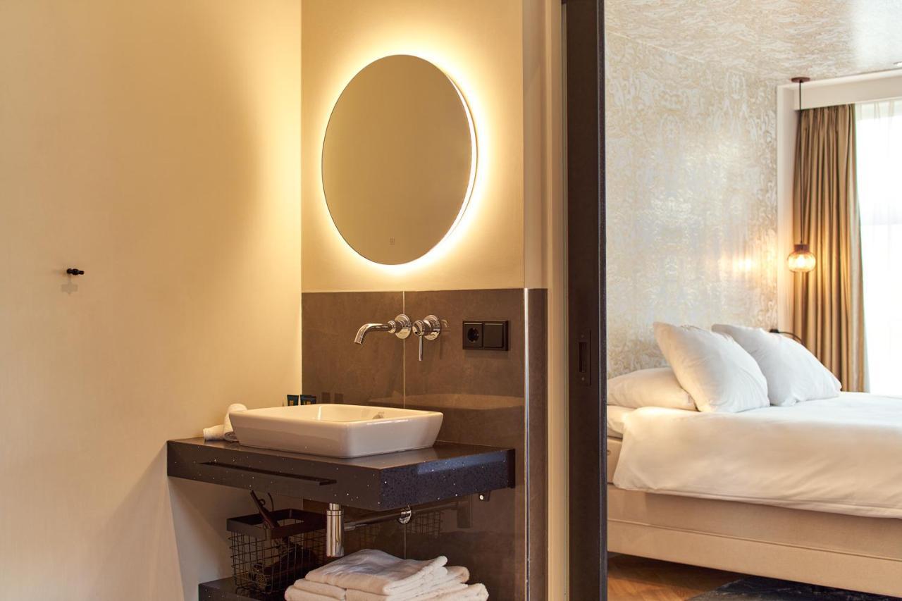 The Yard Hotel Zuidkade เวเคิล ภายนอก รูปภาพ